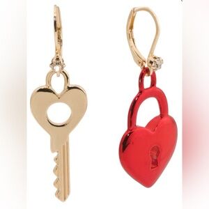 BETSEY JOHNSON Valentine Love Spell Shiny Mismatched Lock & Key Earrings NEW NWT